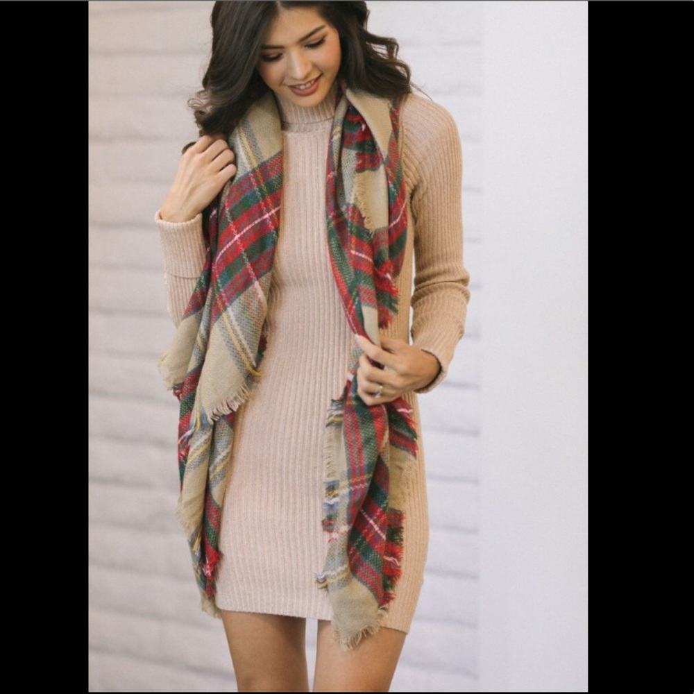 NWT Paisley Metallic Knot Mini Dress